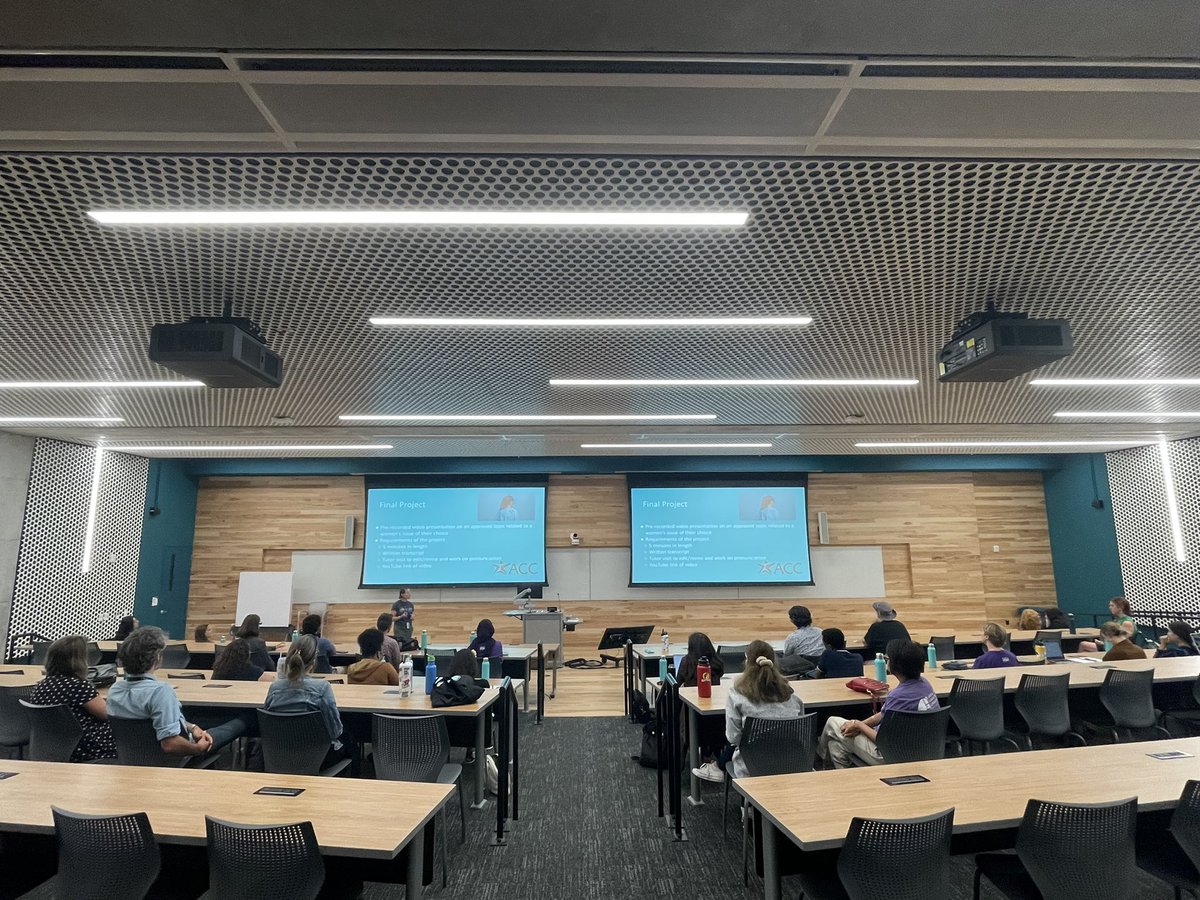 We’re kicking off the 2024-25 Faculty Learning Community with <a href="/accdistrict/">ACC District 🦇</a>! 21 educators from diverse fields will engage with world area specialists to invigorate their curricula with global content and perspectives, thanks to the Title VI NRC grant program! <a href="/GoGlobalED/">GoGlobalED</a>