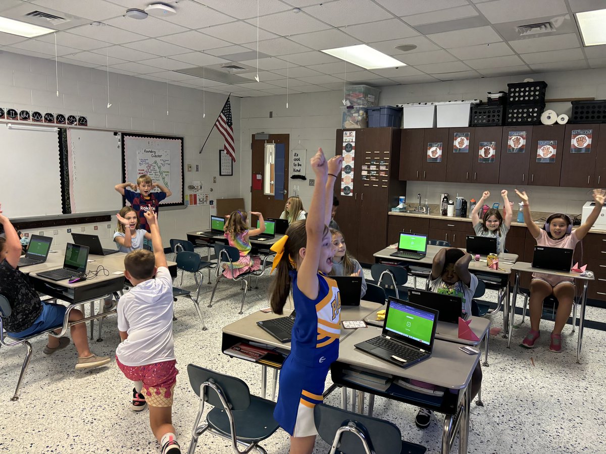 Silent cheers for a Nouns Blooket!📣🥳

This was many of their first times playing Blooket and let me tell you, they loved it! 

One of my favorite tools for a quick and engaging assessment.
