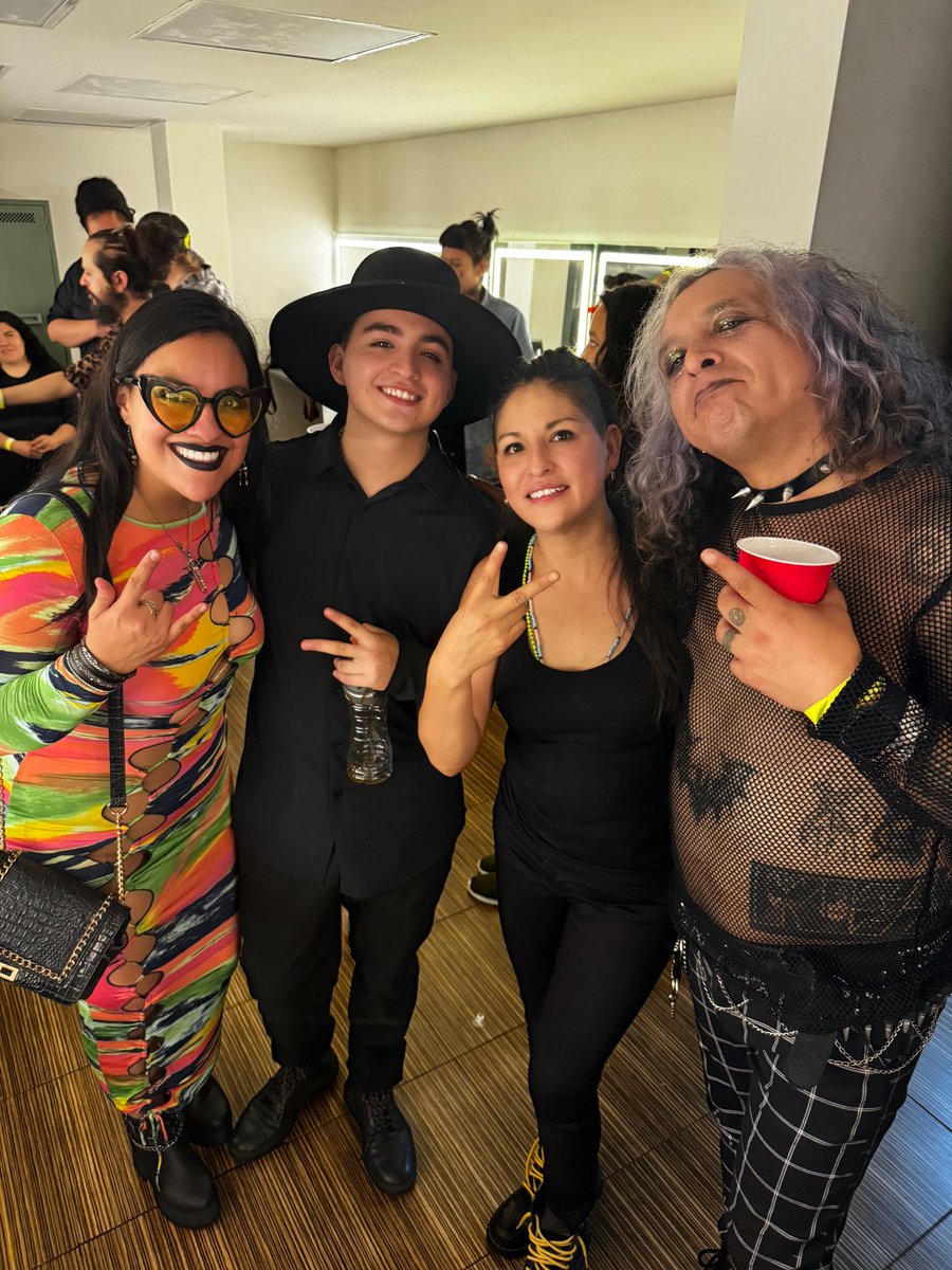 SociedadCapitol's tweet image. Recap de la participación de nuestro @Fer_Chatarrero en el #Homenaje a #Sax 🎷con @malditosdecora 

Estuvo bien chingón!!! 😎✌️