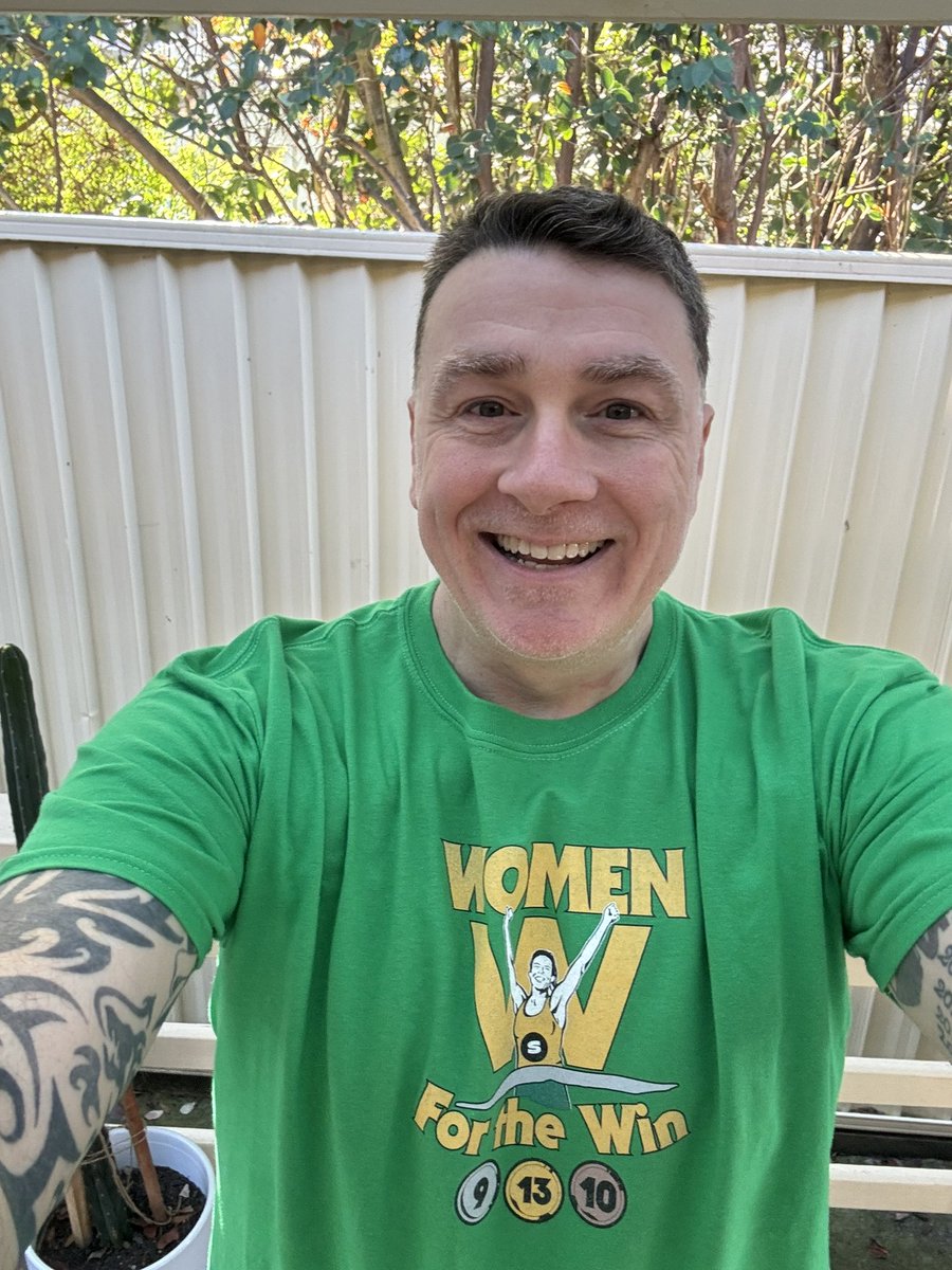Look what arrived yesterday 💚💛 keeping the Olympic highs going by celebrating the amazing Aussie women  Olympians. Big thanks to <a href="/Siren_Sport/">Siren: A Women in Sport Collective</a>  and <a href="/LeagueTees/">League Tees</a> 🙏
