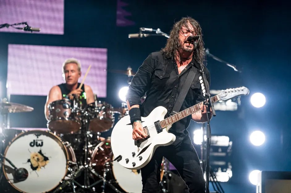 NEWS

A spokesperson for the Foo Fighters has confirmed the band was not asked for permission by the Trump campaign to use their song at the rally today. 

The spokesperson confirms that had they been asked for permission they would have denied authorization.

Further, the band