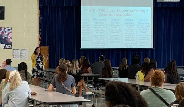 MarleyMSAACPS's tweet image. @ap_ory54957 had a great time greeting all of her incoming 6th graders at our sneak-a-peek today! She solemnly swear she was up to no good. #BelongGrowSucceed #Back2AACPSAwesome #MarleyMagic #MustangMadness