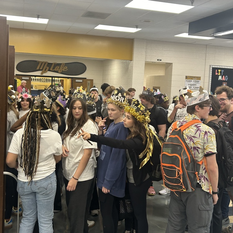MaryPersonsHigh's tweet photo. Let's Go Dogs! Shout out to MPHS for an incredible Pep Rally today to get us ready for tonight. Beat Jackson!! #wehavethebeststudents #beststudentsectioninthestate #chaMP https://t.co/zURwX1uP6O