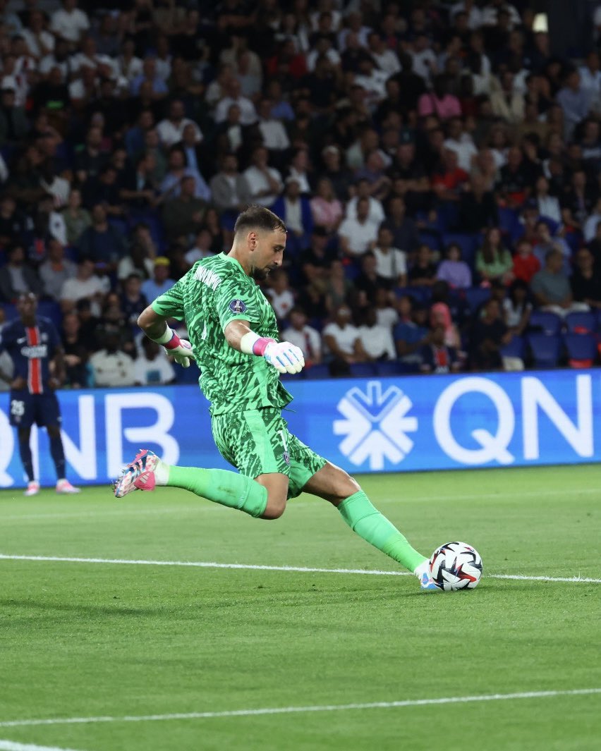 🔝🧤ドンナルンマ @donnarumma