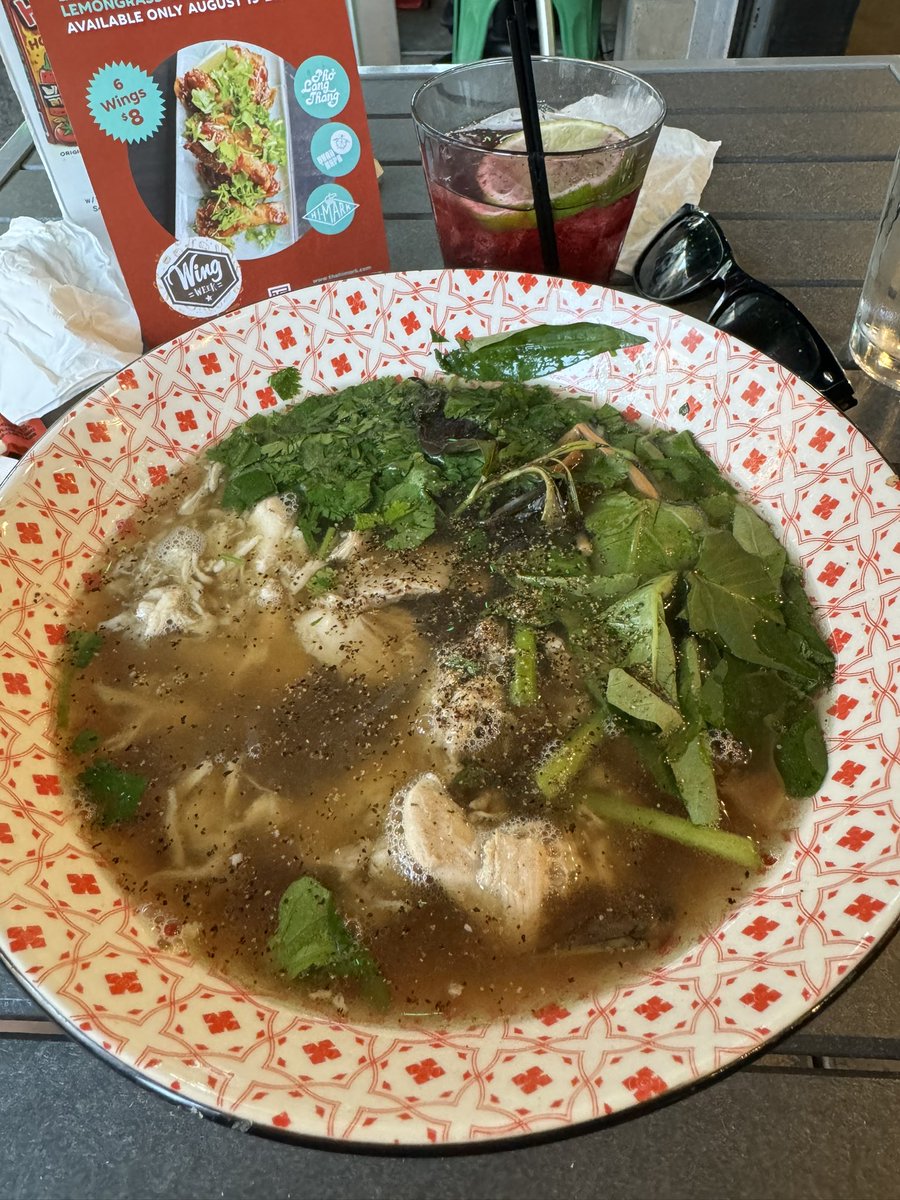 cincygreghoodin's tweet photo. #gettingwingywithit @QuanHapa to celebrate #cincywingweek accordingly with a little chicken glass noodle soup because I seriously dig their glass noodle soup . It’s pretty darn tasty stuff #eatcincy #dinelocal #cincyeats #cincyeats #cincyvibes @cincywingweek @CityBeatCincy #fridayvibes do that #wingthing #allforcincy #todoporcincy