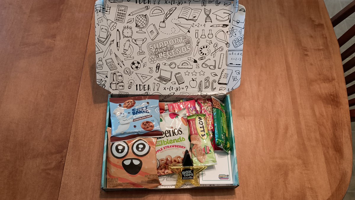 DesertSpyder's tweet image. Enjoying the Back to School snacks from @GratsyOfficial and Boxtops for Education
#SupportFutureLegends #ConnectBuyEarn #Gratsy