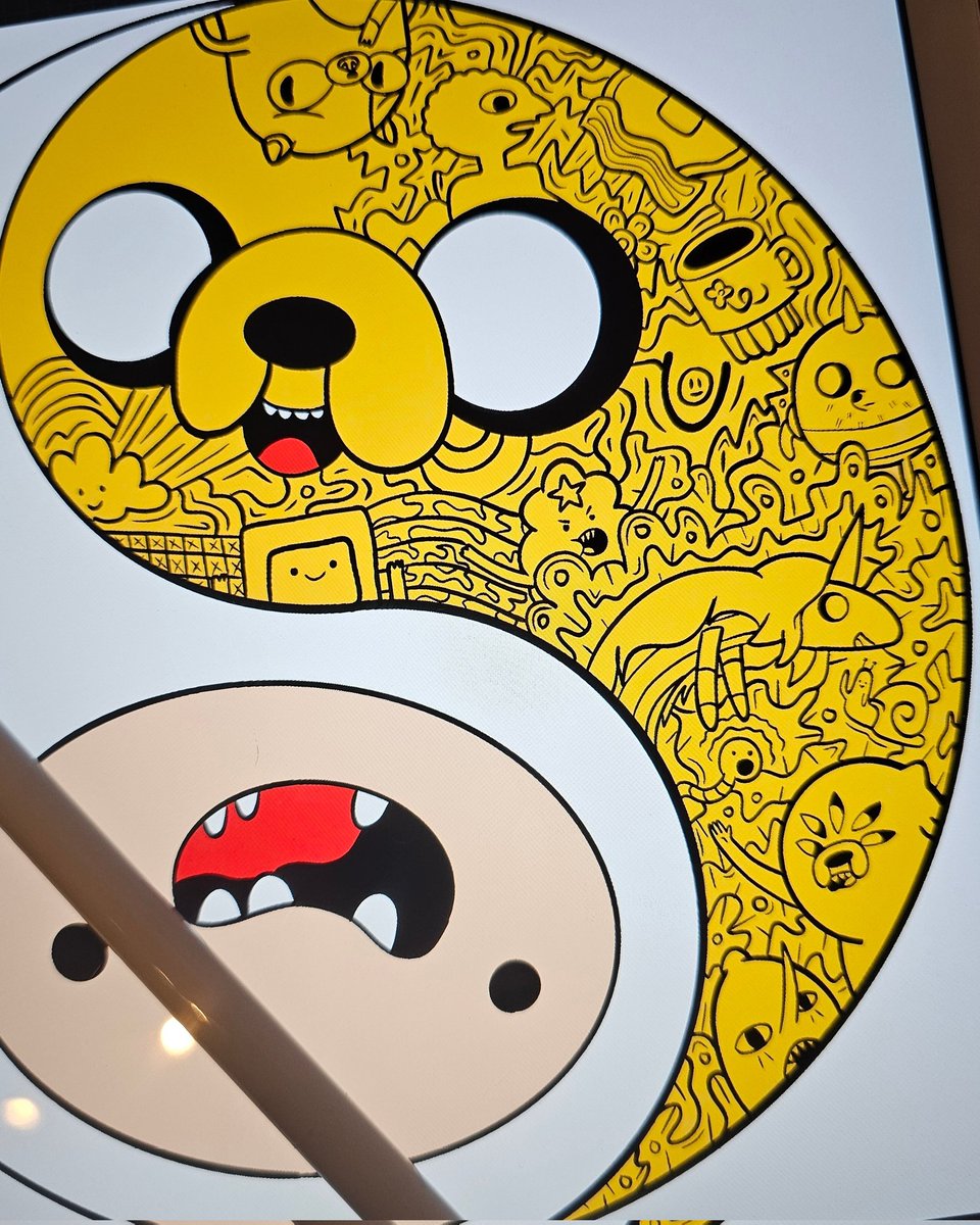 A lil update on the Adventure Time Yin-Yang piece I'm working on! 😁✌🏾☯️

Do you see your favorite character yet? Wait till I fill in the Finn side 👀✏️

#digitalart #adventuretime #yinyang #CartoonArt #popart #doodleart #Procreate