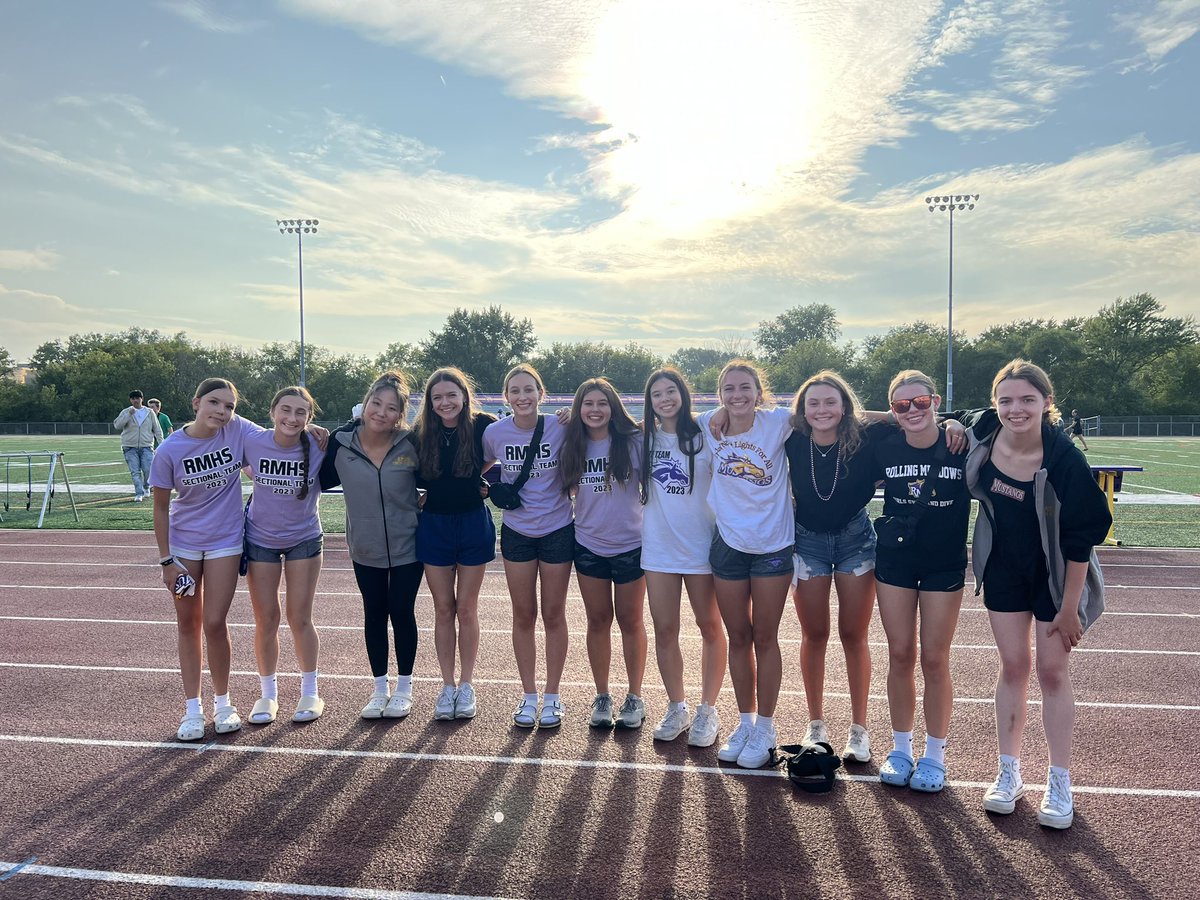 RMHS Swim and Dive (@rmhsheadswim) on Twitter photo Friday Night Lights for all!!!  drive.google.com/file/d/1oMvTia… <a href="/RMHSstampede/">STAMPEDE</a> <a href="/RMHSMUSTANGS/">Rolling Meadows HS</a> Friday Night Lights for all!!!  drive.google.com/file/d/1oMvTia… <a href="/RMHSstampede/">STAMPEDE</a> <a href="/RMHSMUSTANGS/">Rolling Meadows HS</a>