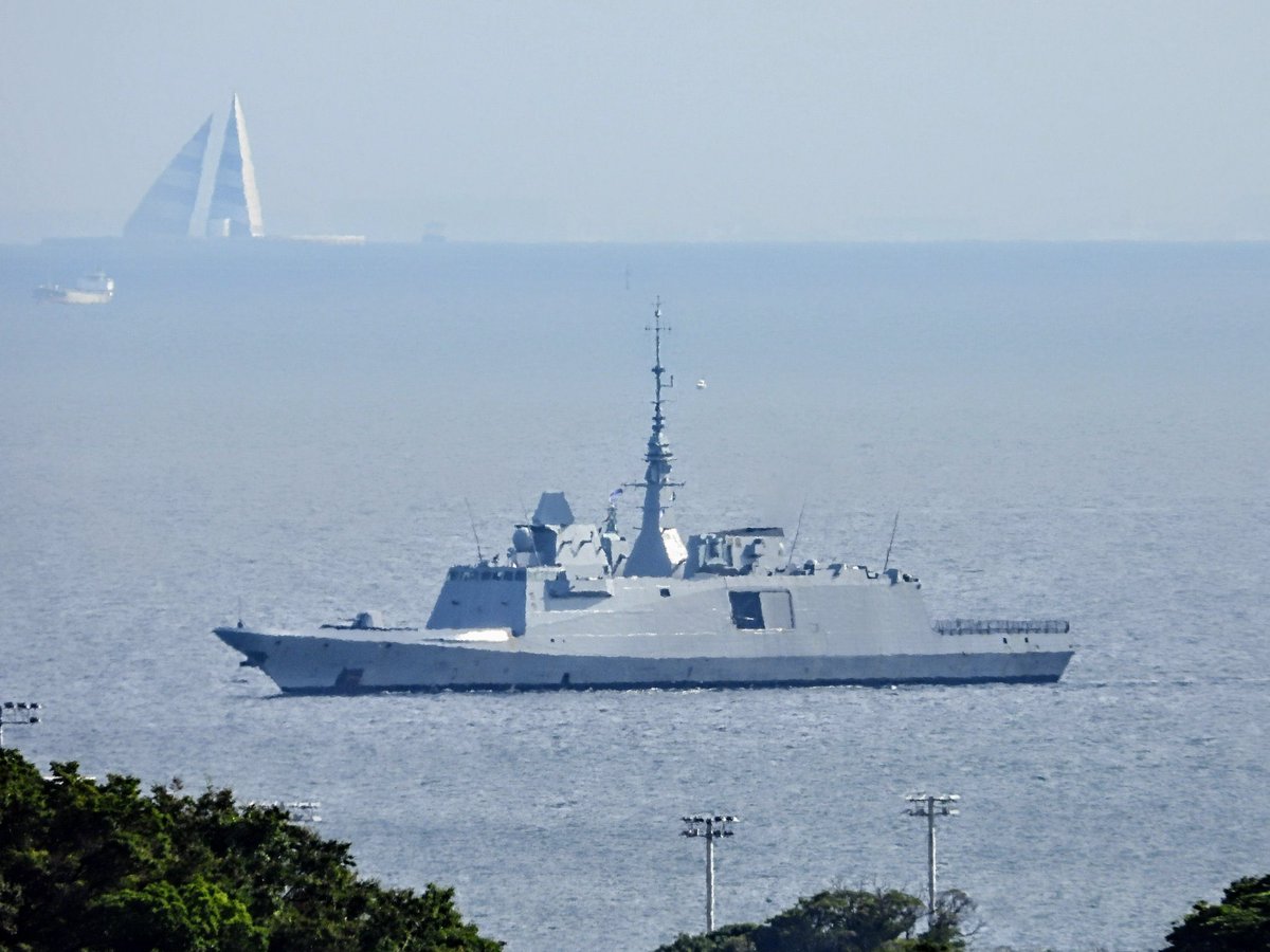 WarshipCam's tweet photo. French Navy Aquitaine-class frigate FS Bretagne (D655) coming into Yokosuka, Japan - August 24, 2024 #fsbretagne #d655
SRC: TW-@HNlEHupY4Nr6hRM https://t.co/1F5MHEpvZr