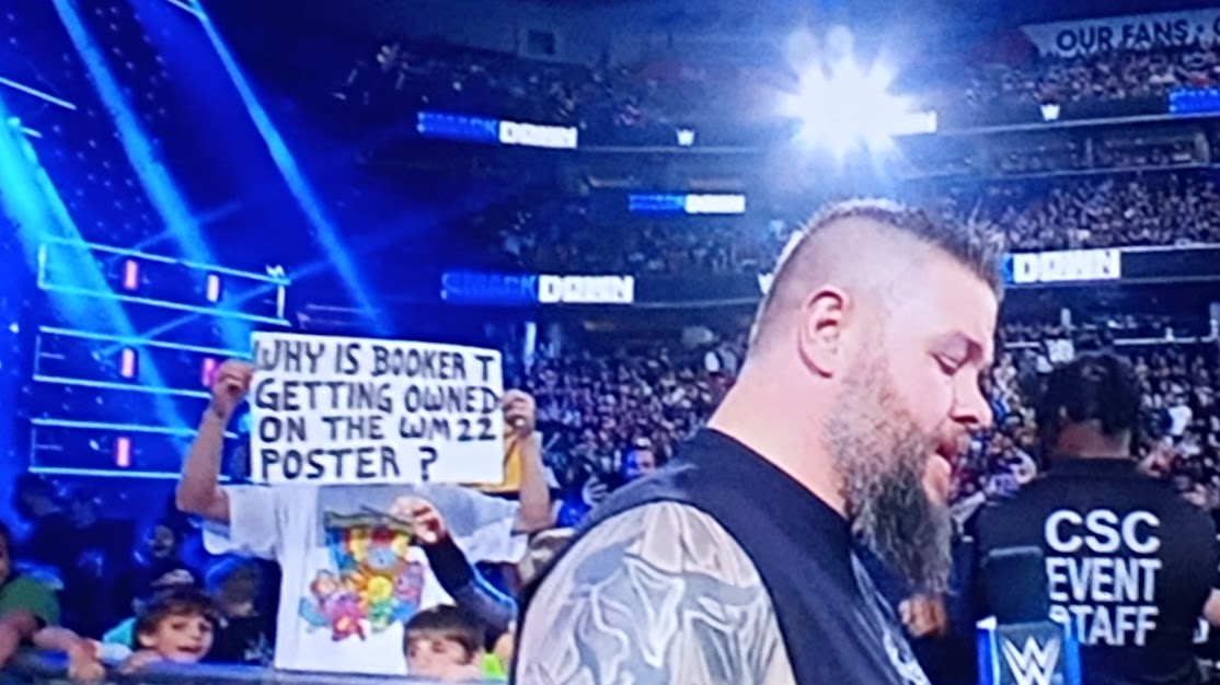 Fan16Cubs's tweet photo. That is a really good question! ๐ #SignWatch #SmackDown https://t.co/CKnl9p2aoO