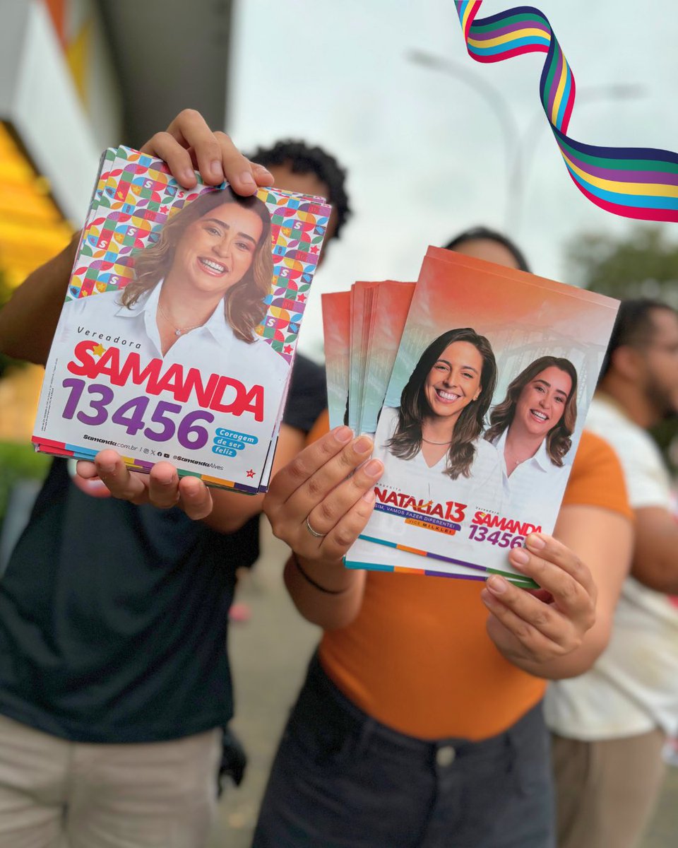 samandaalves's tweet photo. O coração cheio de alegria! ⭐️

Durante o nosso bandeiraço e panfletaço no calçadão do Midway Mall, tive a alegria de me conectar ainda mais com vocês.

Agradeço a cada um e cada uma que, no meio da correria do dia, parou pra bater um papo e trocar ideias comigo. 

Samanda 13456 https://t.co/vUA5VRpeqe