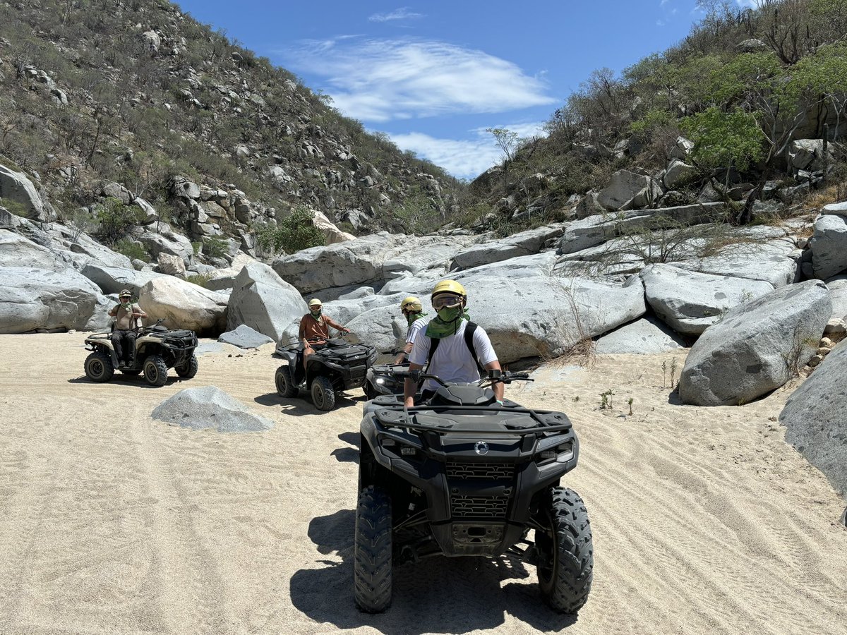 ellejames8's tweet image. This was 2 hours of SO much fun !  ☀️🥵  #CaboAdventures #ATV