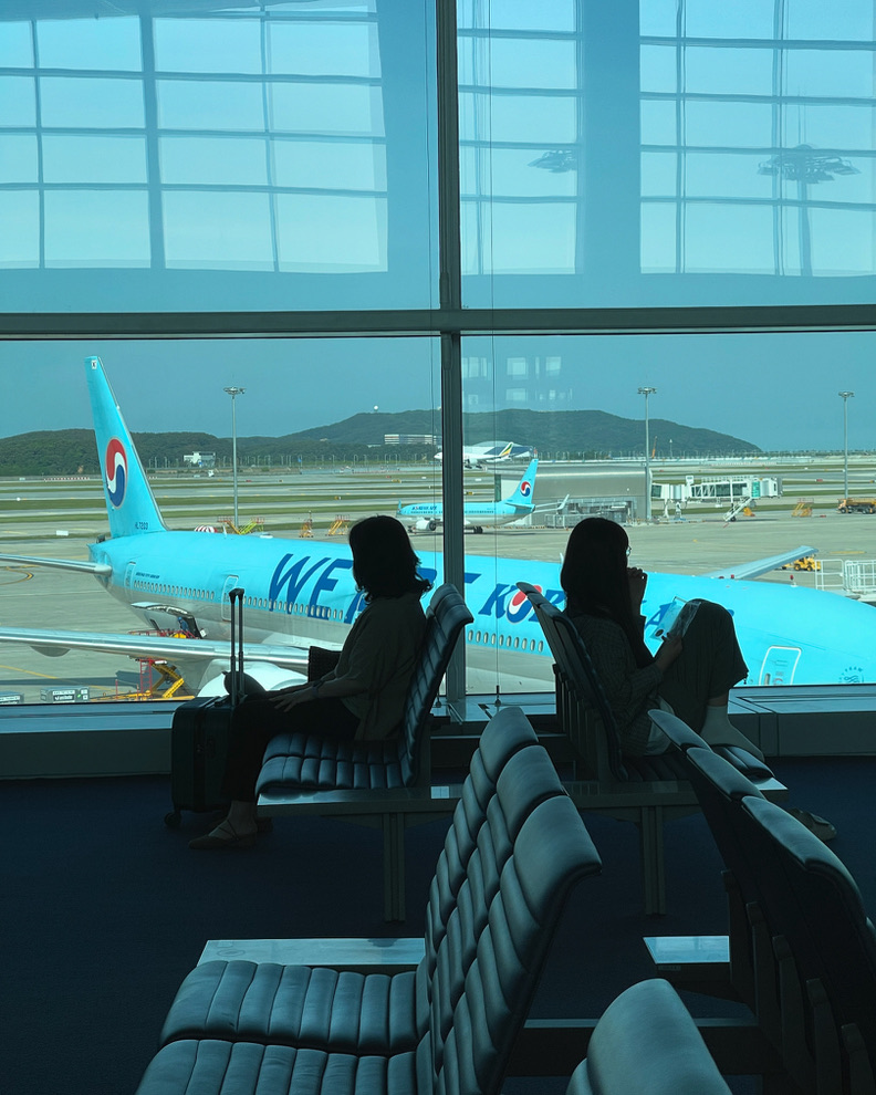 kimsungtack's tweet photo. 방콕으로 떠난다...
자주 ��외에 나가지만 이 순간은 항상 즐겁다.

#인천공항 #방콕 #파타야 #대한항공 https://t.co/Hr4ft4E9OA