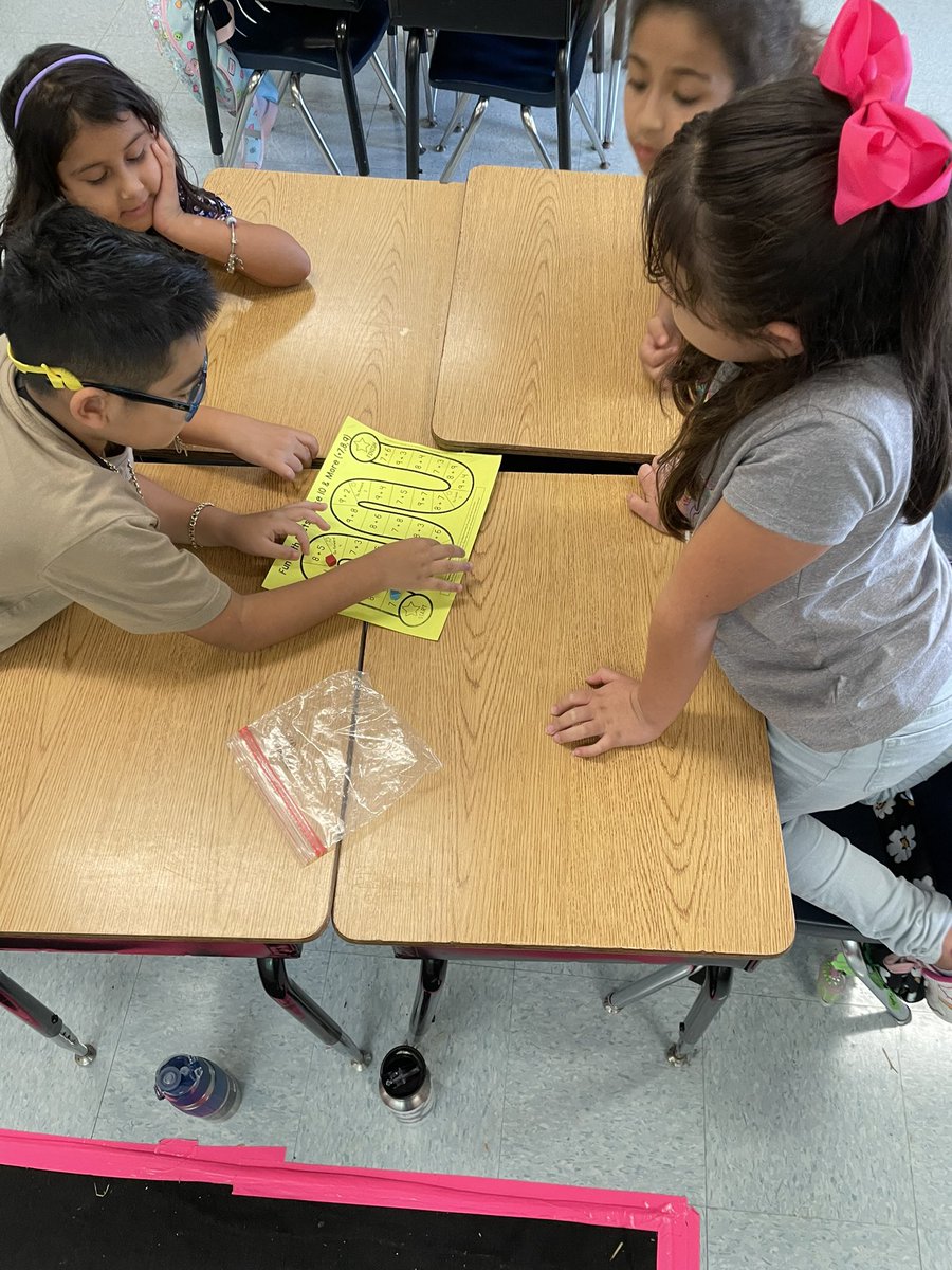 These 2nd grade <a href="/FisherTigers/">Fisher Elementary</a> onboarding their fact fluency and technology stations this week. Also they’re crushing their Dreambox goals and it’s only the second week of school👏👏👏 <a href="/PISDESMath/">PISD Elementary Mathematics</a> #pisdmathchat
