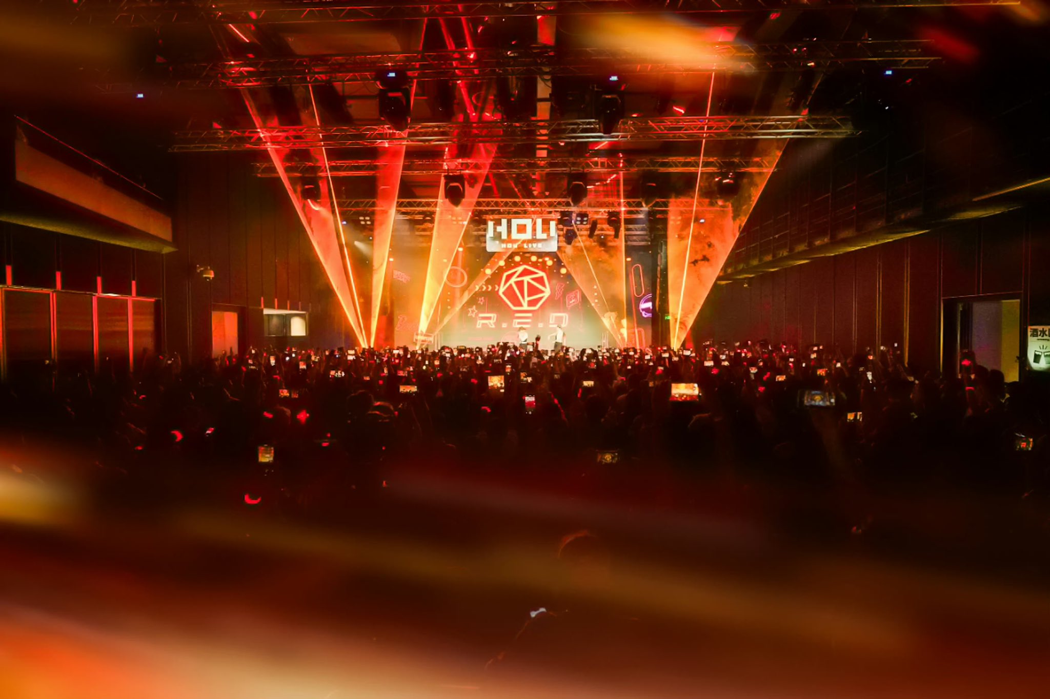 GVtTUvpXcAA-FK6?format=jpg&name=large