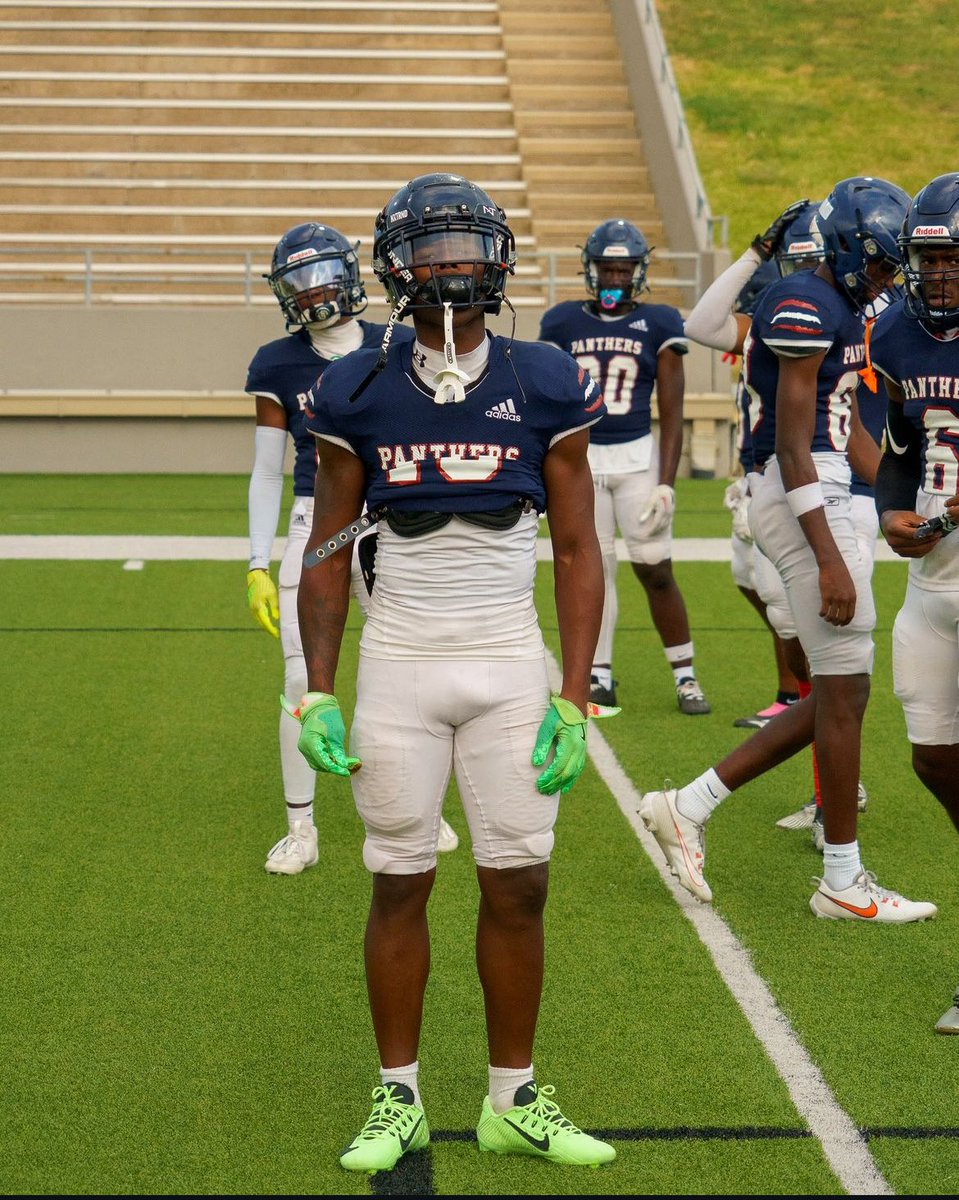 _Taymann's tweet photo. YE4R🩸 #CHOP #kill #MONEYSZN @CSHSPanthersFB @RecruitingCSHS @Springs_Sports https://t.co/KBNCHZXSBt