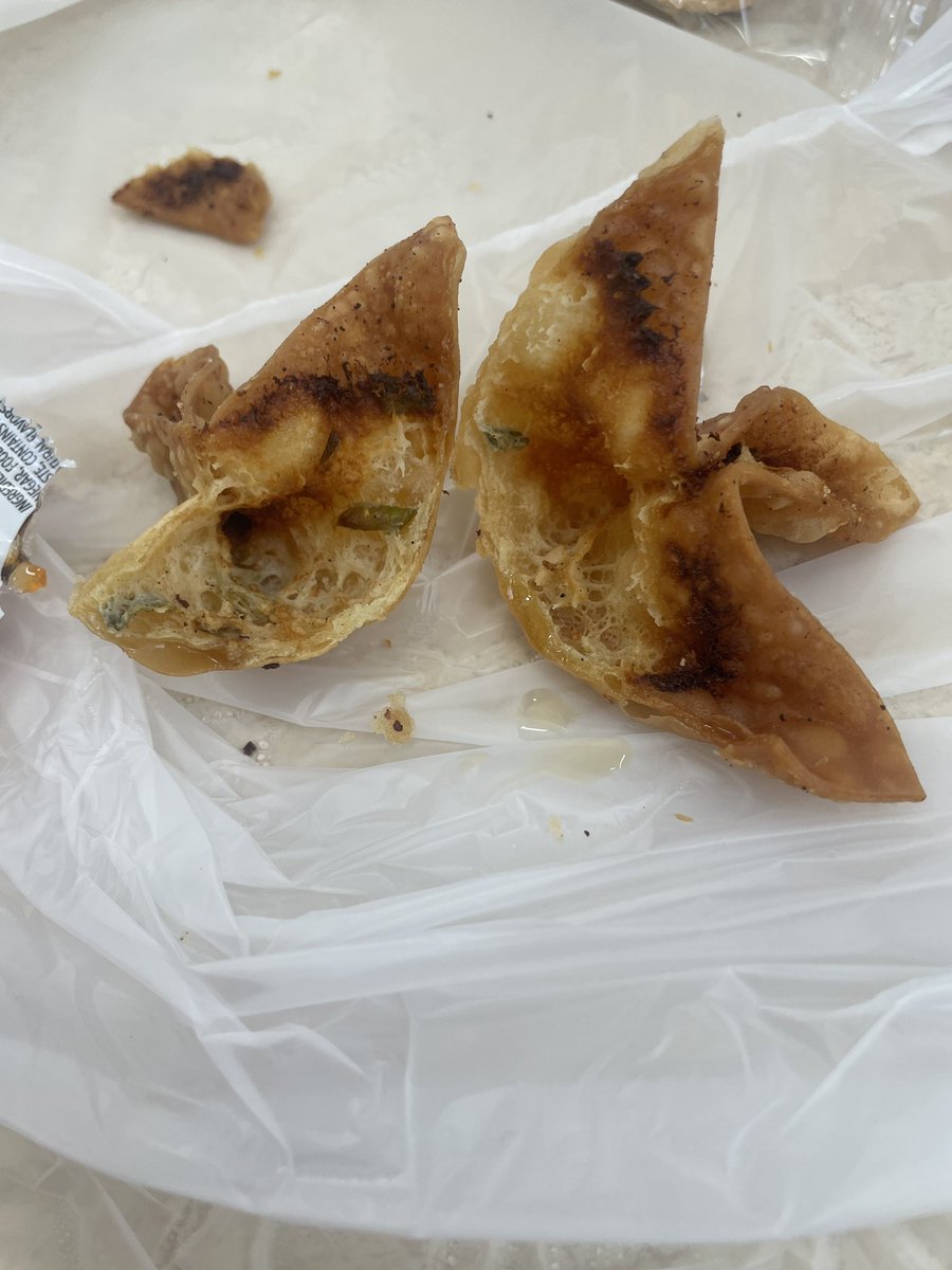 &gt;I order cream cheese rangoon 
&gt;I receive no cream cheese, just wonton
Thank you, Navy Exchange Panda Express.