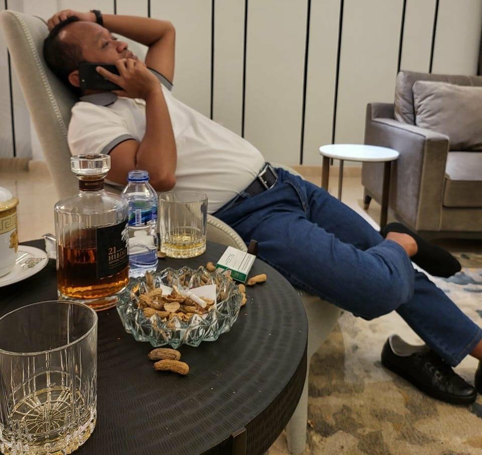 HUMOR JON TAMPAN tweet media