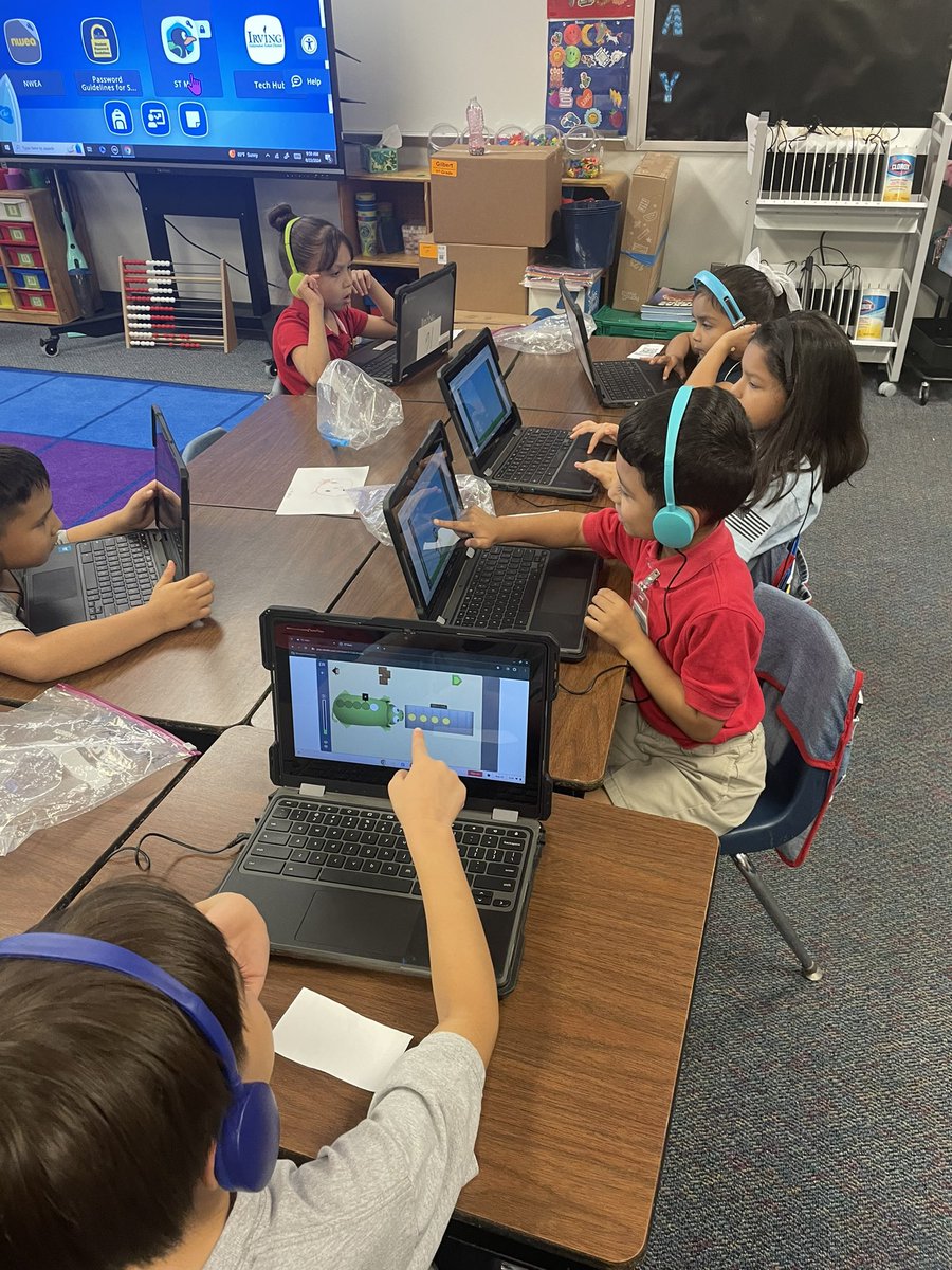 zerina1967's tweet photo. ST Math Launch! Kids had a great time learning! https://t.co/ibd0fdALqp