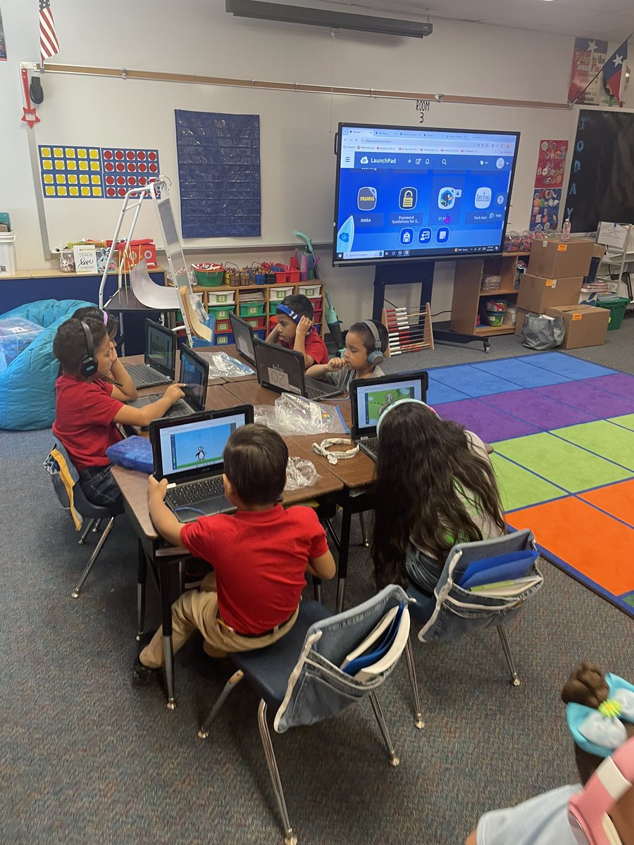 zerina1967's tweet photo. ST Math Launch! Kids had a great time learning! https://t.co/ibd0fdALqp
