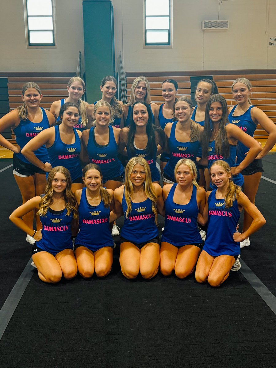 Great 1st week of practice with our QUEENS! Looking forward to a great season! 💚💛🐝👑