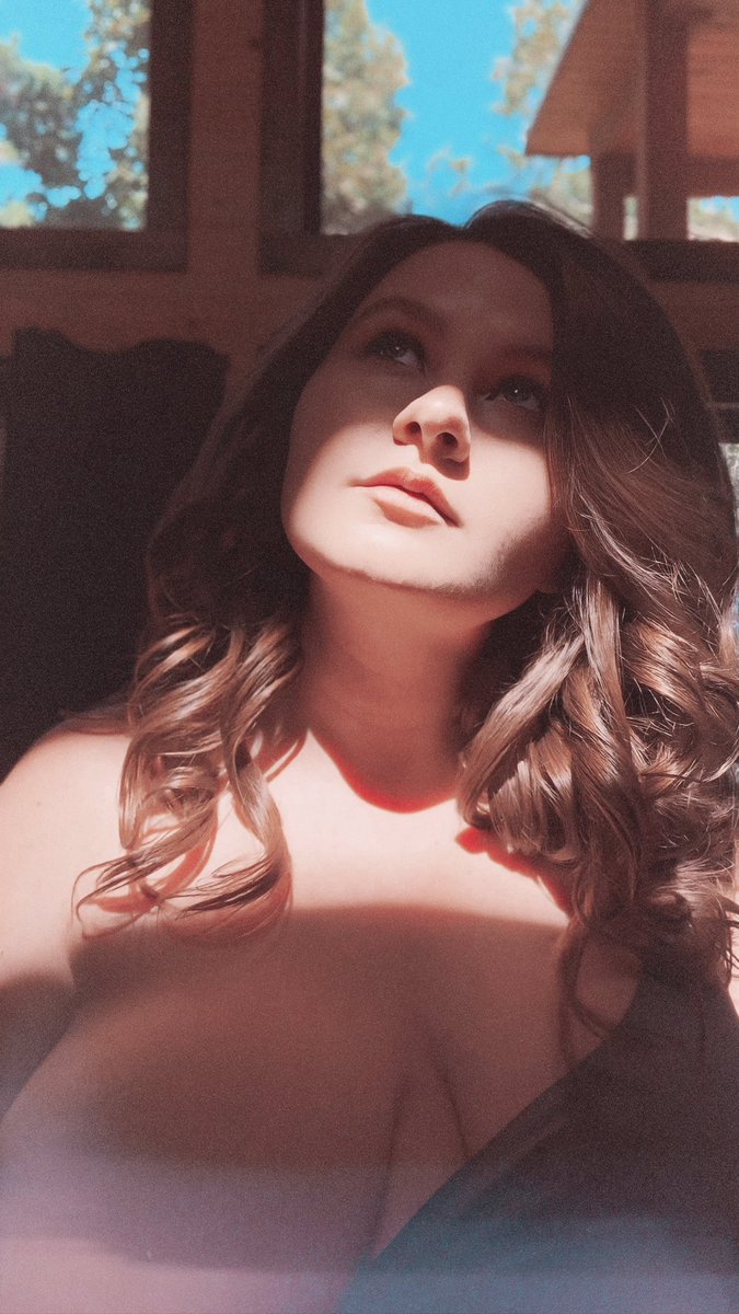 The Minxx Club (@TheMinxxClub): Is this..art?