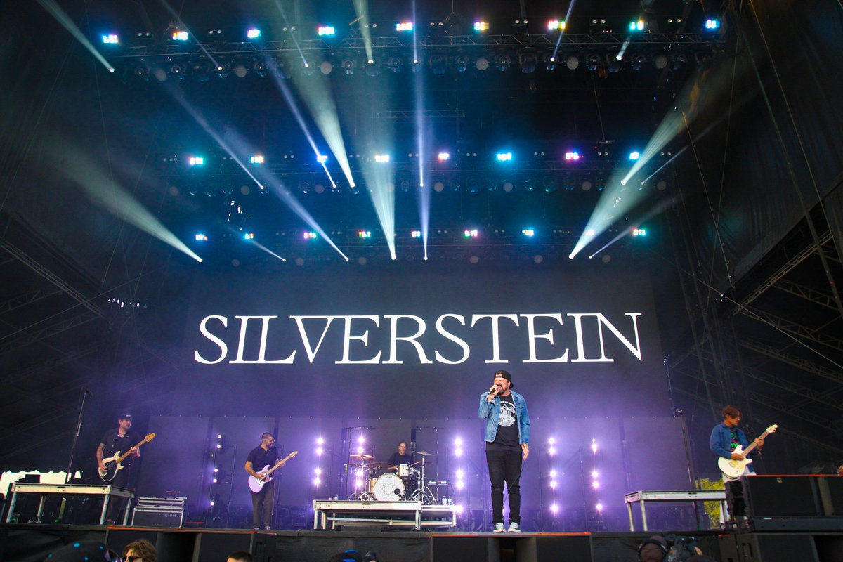 Y108 Rocks tweet media