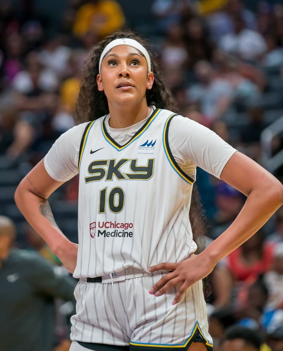 Kamilla Cardoso Tonight:

18 Points (Career High!!!)
6 Rebounds 
2 Assists
1 Steal
8-11 FG (72.7%)

Career night for Killa Milla! 😤