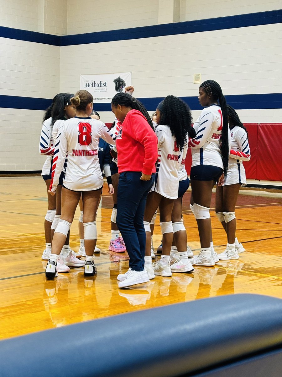 CoachKC_Rider's tweet photo. Picked up my first volleyball WIN tonight‼️
Different ball but it’s still #STP https://t.co/AVFlvZpwte