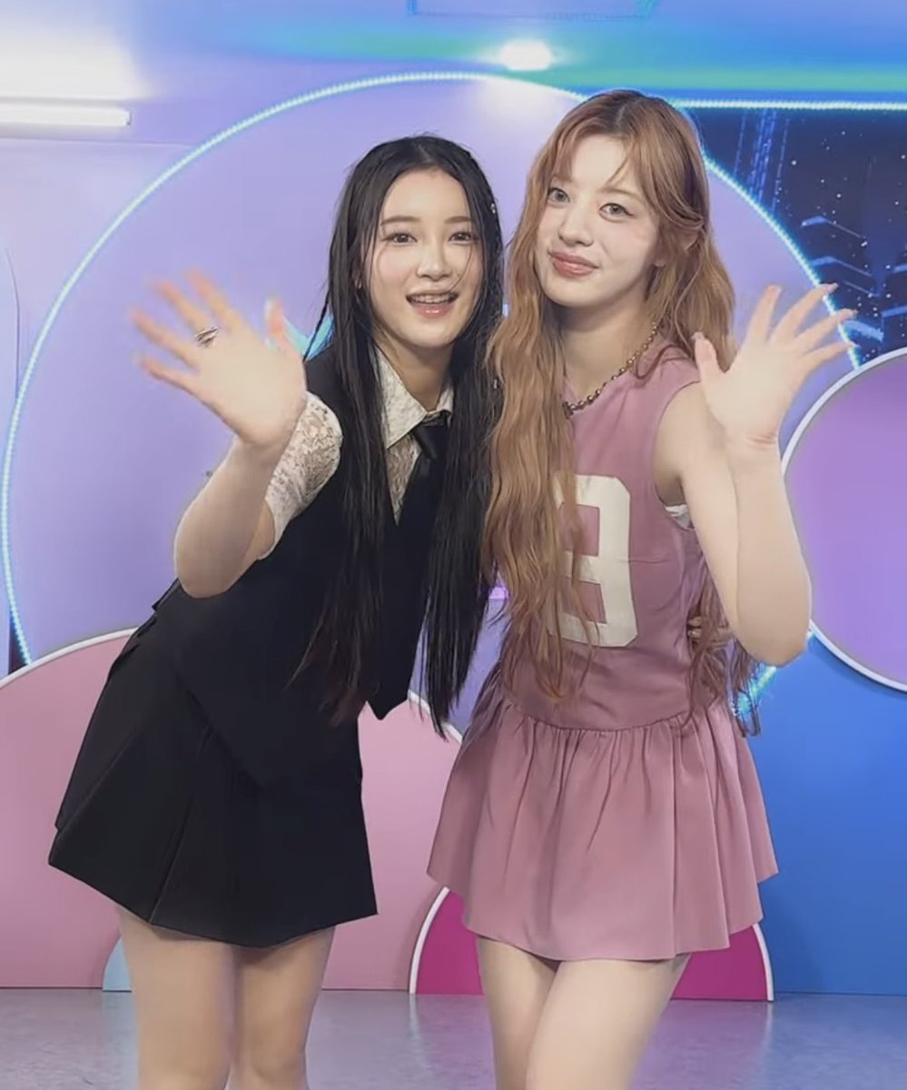 ME_i 櫻井美羽＆ #ILLIT ミンジュがMagneticダンスチャレンジ 【MIU