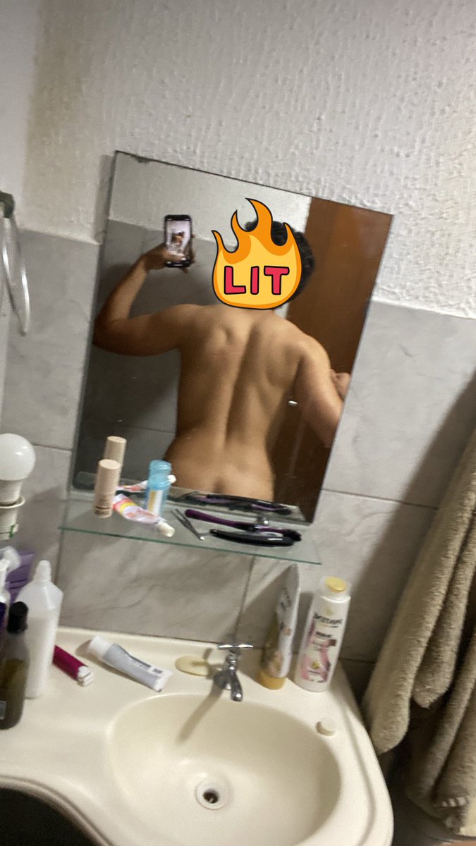 bonnySteven24's tweet photo. Começar a postar vídeo me masturbando o que vocês acham ? https://t.co/OfbXyHPmzU