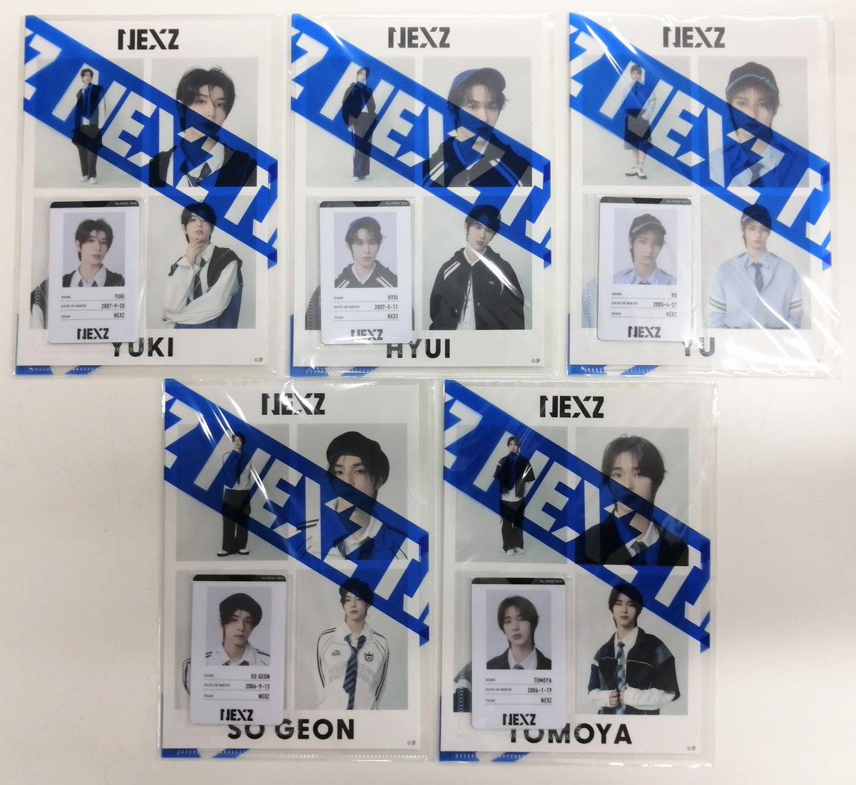 入荷情報】#NEXZ #넥스지 本日よりNEXZショーケースですね😊✌🏻 ペン