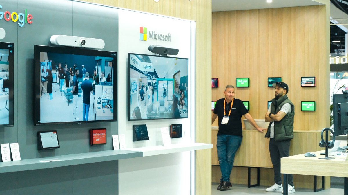 sidharthxdesign's tweet photo. Wrapped up the week at #IntegrateExpo at @ICCSyd exploring few latest innovations in B2B for audio-visual, IT & security systems integration and the future of the workplace.
This was my first commercial event in Sydney—and it set the bar pretty high !! 🚀 https://t.co/ysFjfeSB6B