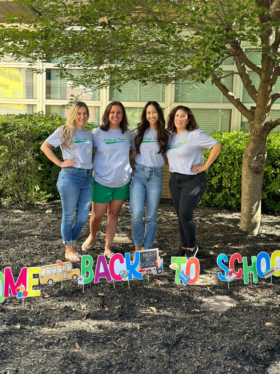 Let’s go!!!!  Another year beginning!  Love these 3!