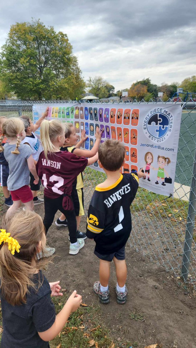 allysonschwab's tweet photo. FRIENDS PLEASE RT! 

Welcome back to School!!!!This is the perfect time to check playgrounds, PE and classrooms in need of communication boards!! THESE ARE FREE TO THE SCHOOLS / DAYCARES / PARK PLAYGROUNDS ECT. 

Remember we also offer mini communication boards kids can carry to specials or teachers/ admin can have on hand to help those with diverse communication needs.

You can request boards for FREE at this link: https://t.co/AVbZgpxz4u

Please share with all your teacher friends, parents, and school staff! These can be sent to any STATE!