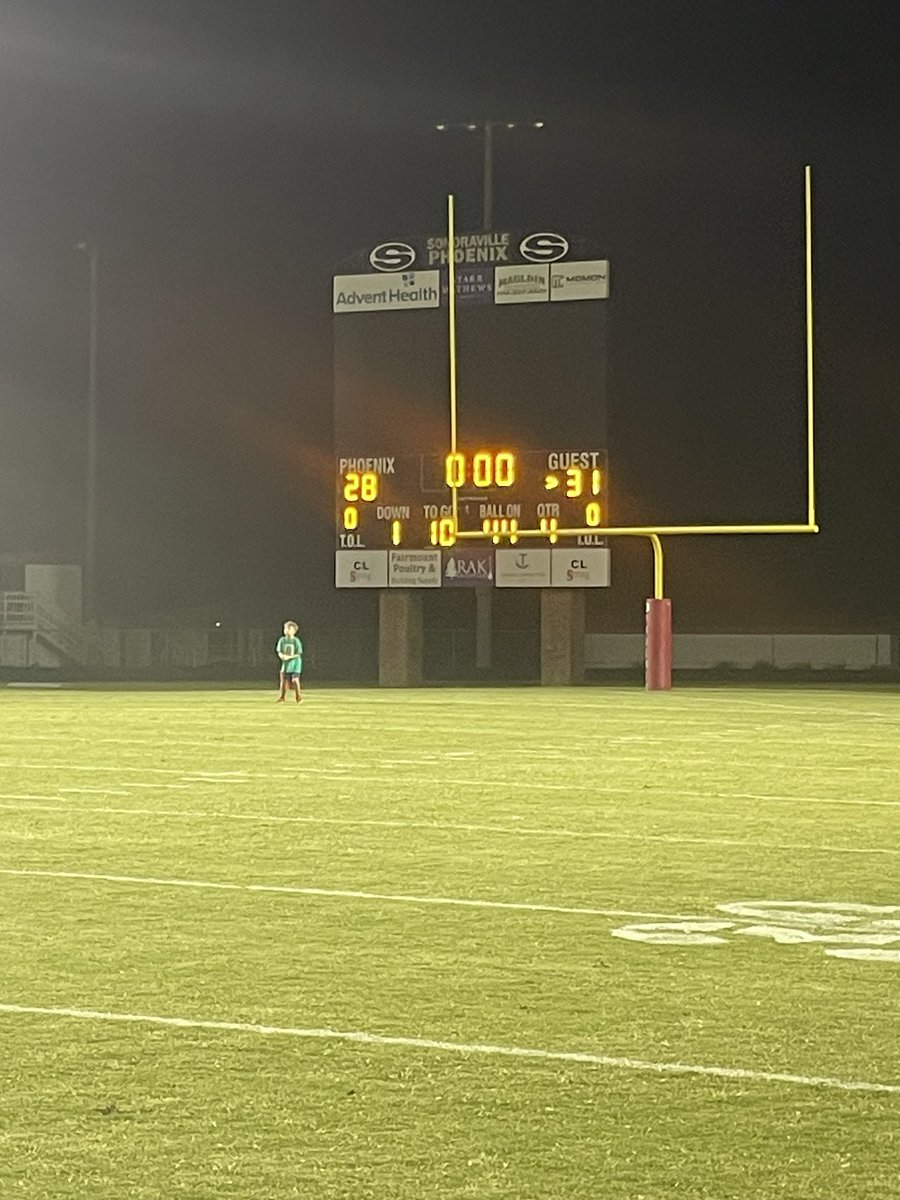 macmilk15's tweet photo. Proud of these guys and the fight they showed on the field tonight! Never quit until the last horn blows! On to next week #BTPU #MCT @PickensFootball @pickensad https://t.co/IanVeauclw