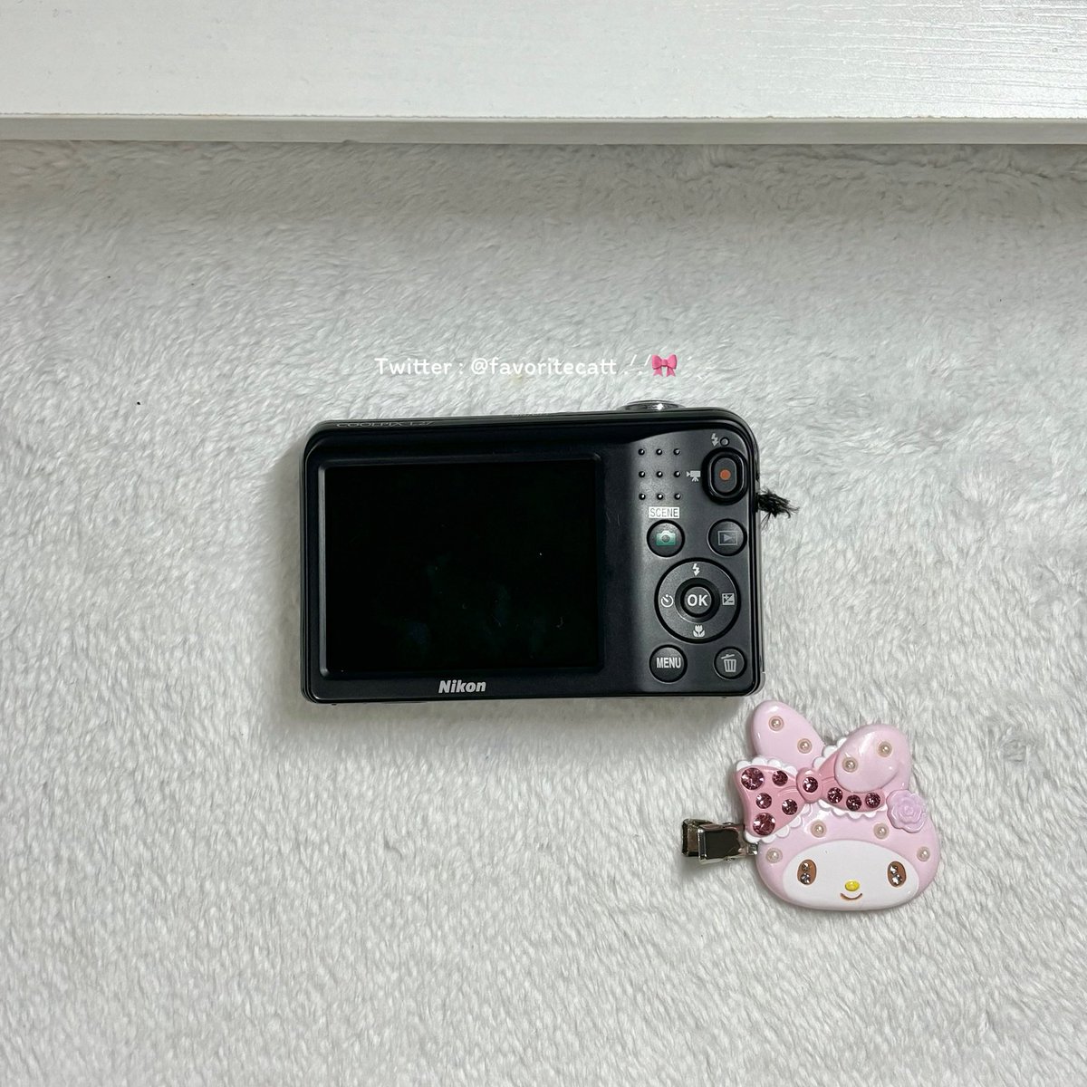 favoritecatt's tweet image. Nicon coolpix l27 📷𓂃✴︎
ราคา : 1,890 รวมส่ง 

𓇼 สิ่งที่ได้รับ : กล้อง + สายห้อย
บอดี้สวยมาก สภาพดี แทบไม่มีรอย ใช้งานเต็มระบบ แฟลชสวย วิดีโอได้ โทนสวยผิวขาวมู้ดดี จอสวย ซูมลื่นไม่มีฝุ่น ปุ่มไม่รวน ใช้ถ่านaa

𓇼 ตำหนิ : ในเมนชั่น

#กล้องดิจิตอลมือสอง #กล้องดิจิตอล #ส่งต่อกล้อง