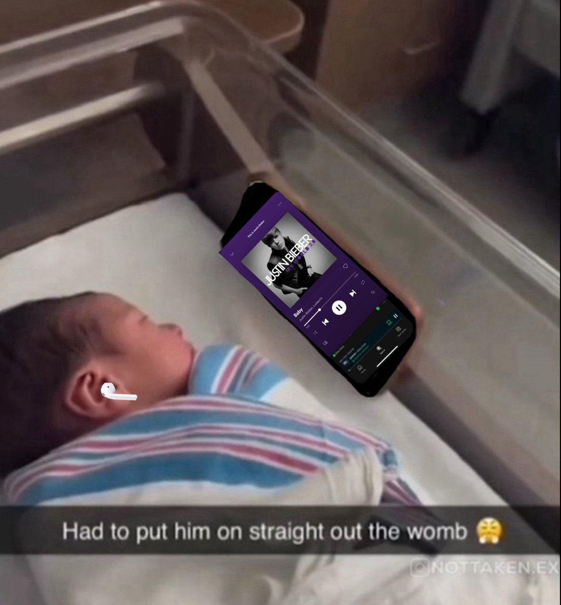 purplbase's tweet photo. Jack Blues Bieber celebrating baby's billion streams right in time to welcome him 😭😭 https://t.co/nFUg6a48WK