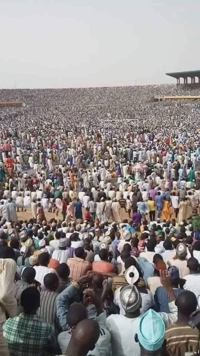 देश के प्रत्येक नागरिक से हमारा यह प्रश्न है कि क्या आप सभी चाहते हैं, कि जनसंख्या नियंत्रण कानून लागू कर दिया जाए ... ??               

                       हां / नहीं