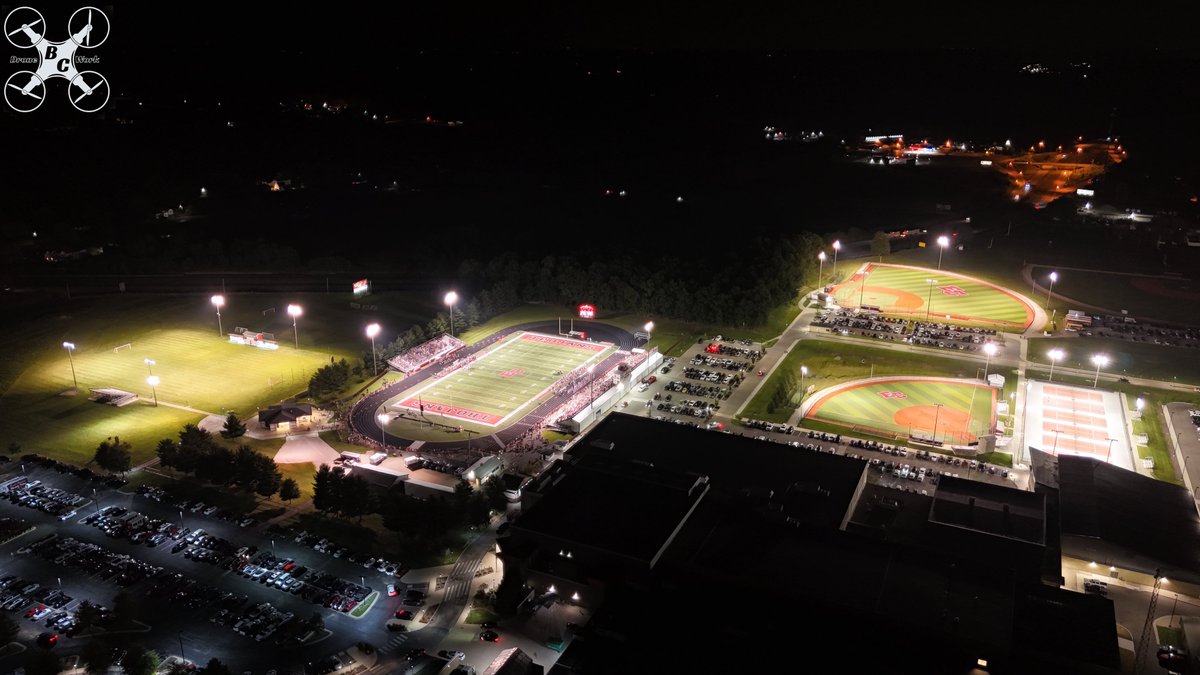 Check out these photos from tonight's game. <a href="/LburgTigers/">LHSTigersAthletics</a> <a href="/LawrenceburgCSC/">Lawrenceburg CSC</a> <a href="/LawrenceburgB/">Lawrenceburg Barstool</a> <a href="/ECTrojanSports/">EC Trojan Athletics</a>