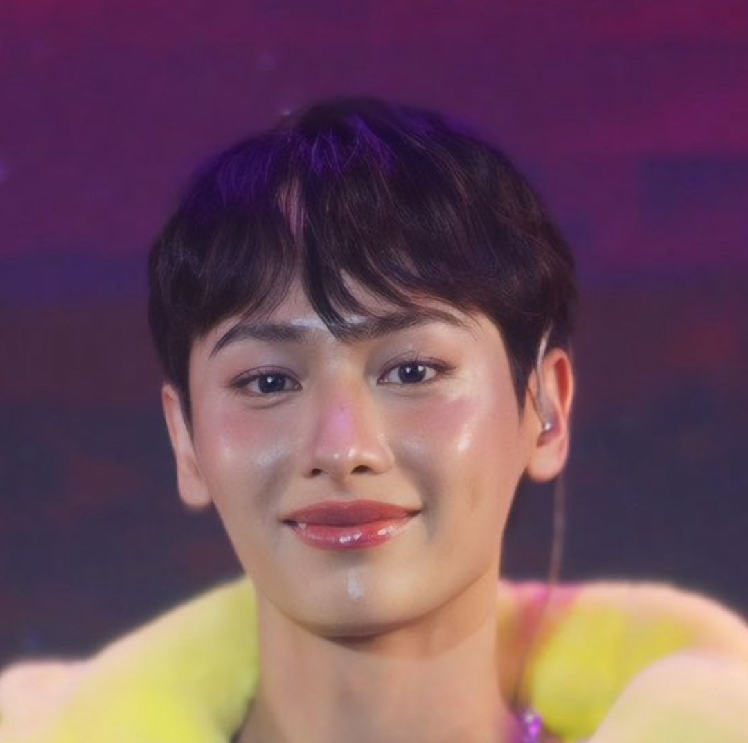 Victoria_VCLi's tweet photo. What happened to this face? Why does he look like an artificial rubber man, fake, ugly, greasy, disgusting! He's the ugliest, most disgusting Thais I've ever seen. When I got to know him, his face was no match for the bad guys he'd done. https://t.co/fmzwZfNYxs