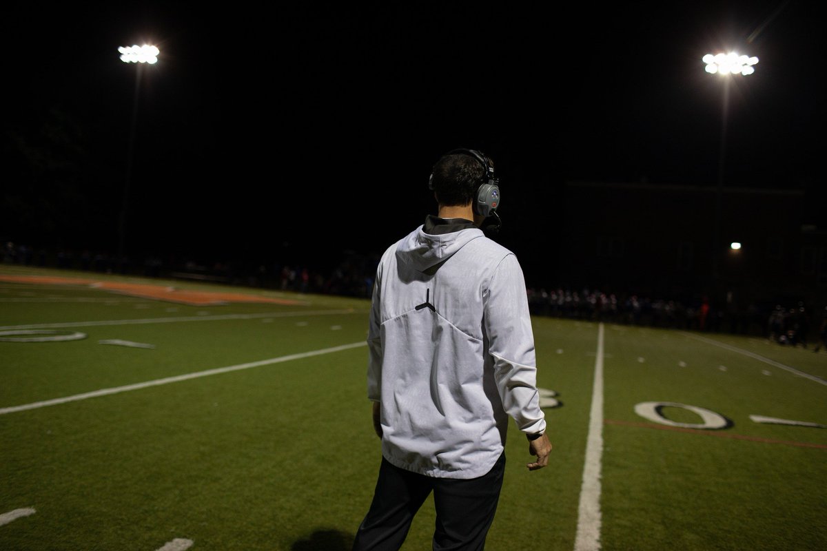 Today I am blessed to begin my 27th year coaching this great game.  Love the lights, but it has ALWAYS been about the relationships.  #ProtectTheM 🧡🏈<a href="/MamkAthletics/">MHS Athletics</a> <a href="/MamkFootball/">Mamaroneck Football</a>