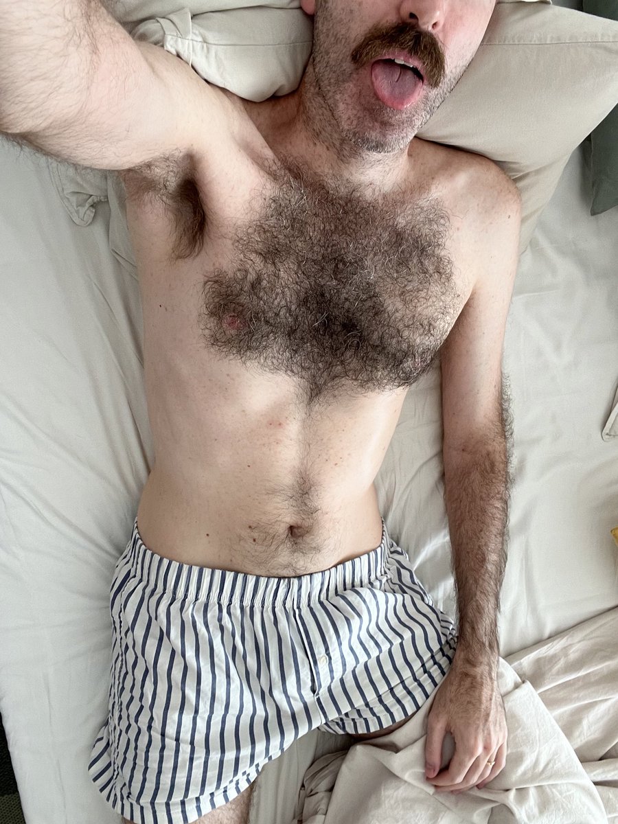 mphillipsb's tweet photo. Despertar con resaca 😵 https://t.co/0HBp8DYFFI