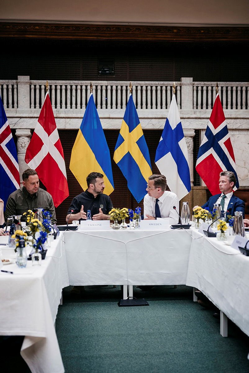 I wish a happy Independence Day to the Ukrainian people. These are dark times for Ukraine and Europe. But just like Ukraine broke free from the Soviet grip in 1991, Ukraine will also break free from the Russian grasp today. More Swedish support will come, you can be sure of that.