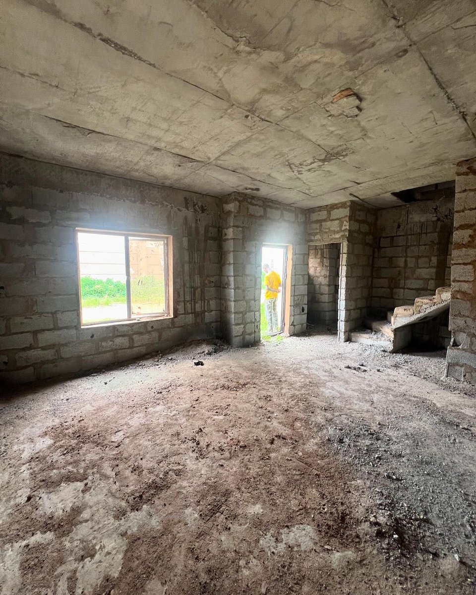 tavasrealty's tweet photo. Distress Sale ❗️
4 Bed Terrace (semi finished)
Lifecamp Abuja 
45m (slightly negotiable)
 
#AbujaTwitterCommunity #RealEstate https://t.co/MWAQbsns8q