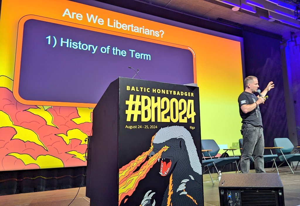 Ok, I see a family pattern