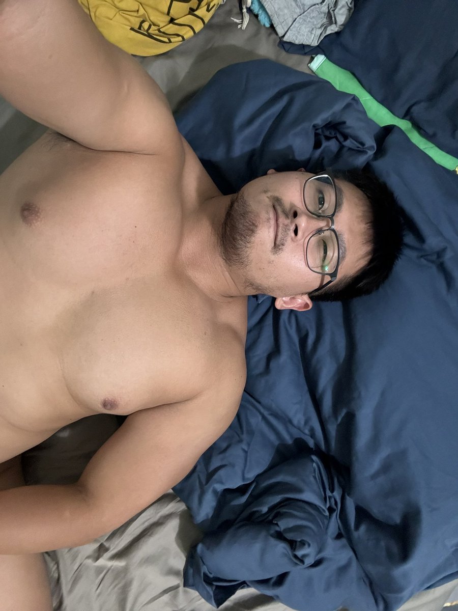 累了好幾天，今天好適合睡午覺喔