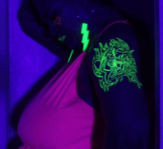 How Glows it? Who's up right now besides @RULLUR and I? Like the design he drew for me? https://t.co<a class="tags" target="_blank" title="On Twitter" href="/?out=eyJ0eXAiOiJKV1QiLCJhbGciOiJIUzUxMiJ9.eyJpYXQiOjE3MjQ5NDU1NDIsImlzcyI6InR3cG9ybnN0YXJzLmNvbSIsIm5iZiI6MTcyNDk0NTU0MiwiZXhwIjoxNzU2NDgxNTQyLCJyZWRpcmVjdF91cmwiOiJodHRwczovL3R3aXR0ZXIuY29tL1JVTExVUiJ9.WuPDvV0CmyUYtbw_E65EiAvU4ELQcmFR07Dt77pKuwCW-Ff6GtLLBMr_cLQRJm0W4ZnrBeFQN6MaXFnT2pG-aQ">@RULLUR</a><a href="/tag/naturalbeauty"class="tags"><span>#naturalbeauty</span></a><a href="/tag/latina"class="tags"><span>#latina</span></a><a href="/tag/highheels"class="tags"><span>#highheels</span></a><a href="/tag/fetish"class="tags"><span>#fetish</span></a><a href="/tag/belly"class="tags"><span>#belly</span></a>