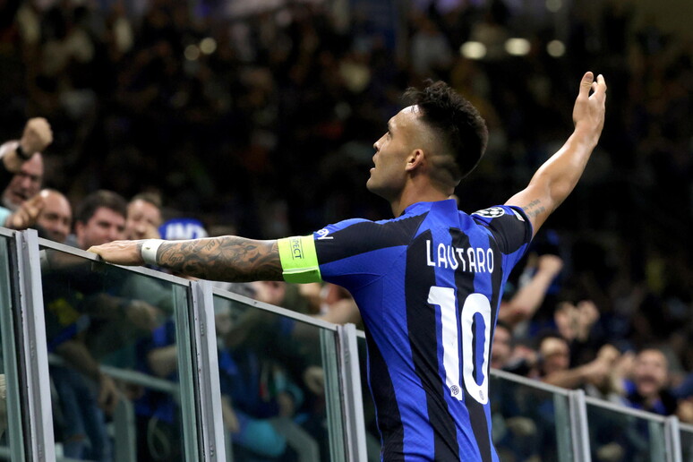 unico_cinico's tweet image. #INTERfans
#Interfamily
#IMInter
#ForzaInter
⭐ ⭐ 🖤💙