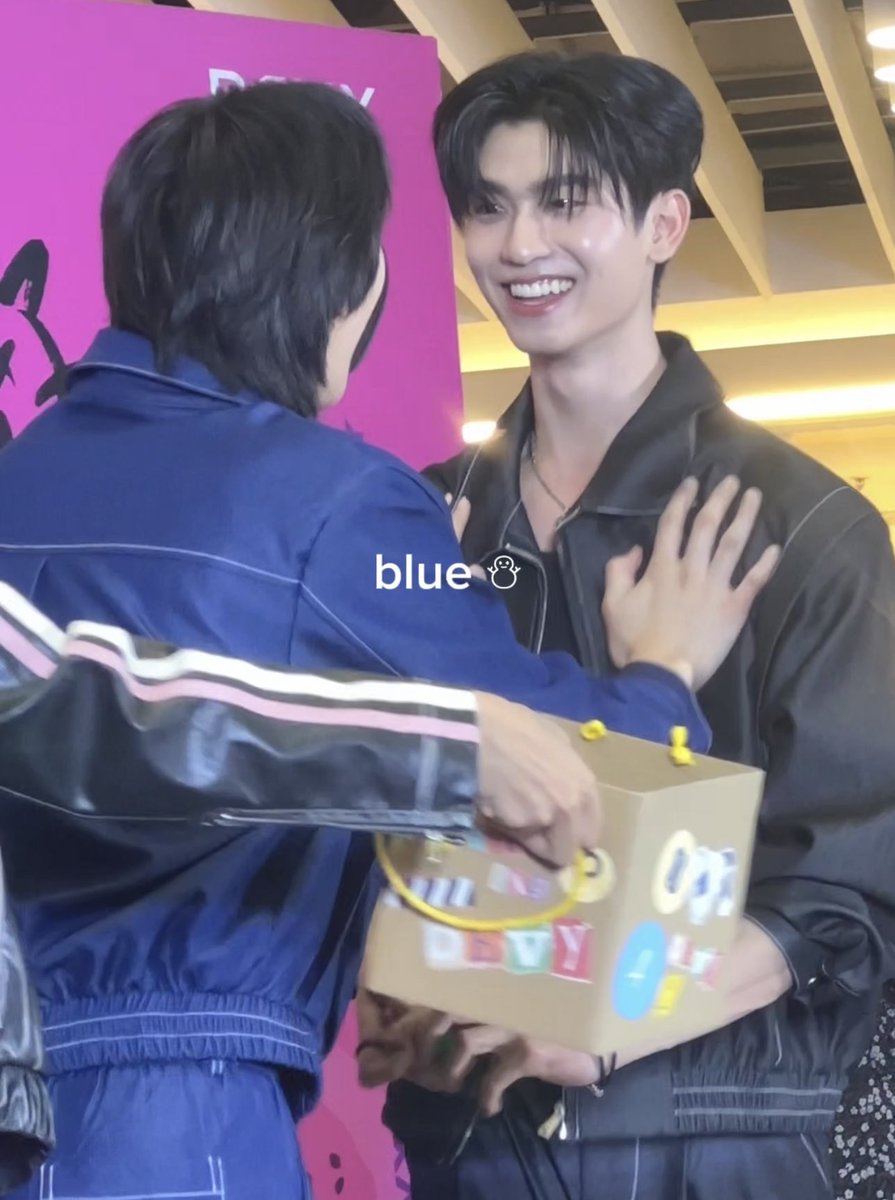 jiroforblue's tweet image. เอออย่าแกล้งกันได้มั้ย มันเขิน 🥹

#DevyXthomaskong
#โทมัสก้อง #thomaskong